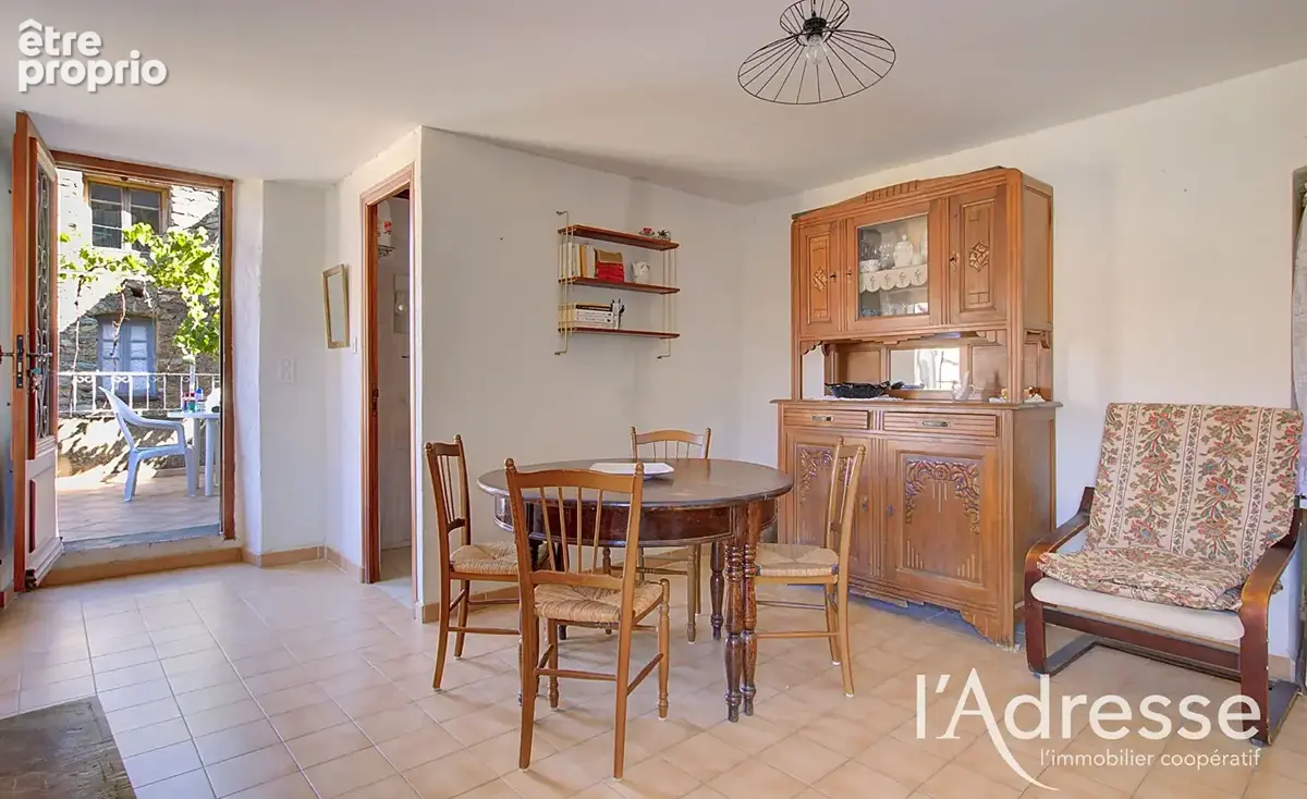 Moltifao - Maison de village de 6 pièces, avec combles , cave  et un atelier . - photo 2