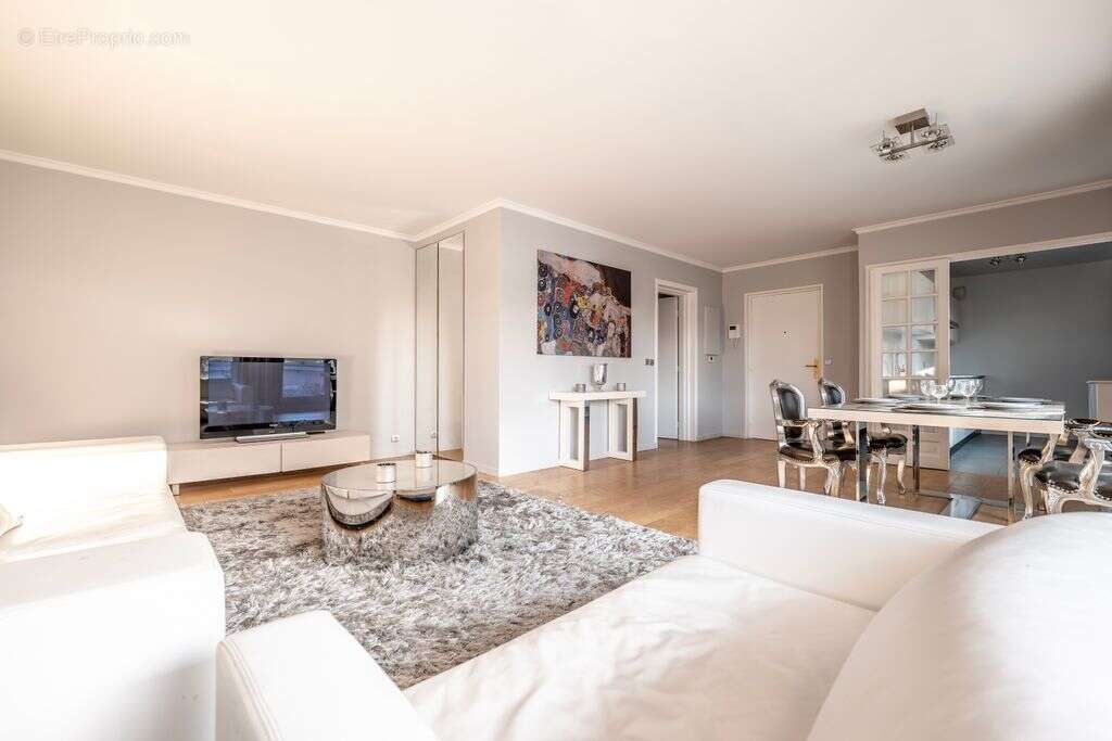 Photo 2 - Appartement à BOULOGNE-BILLANCOURT