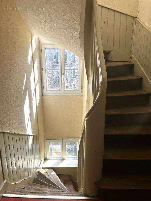 Appartement à FOUGERES