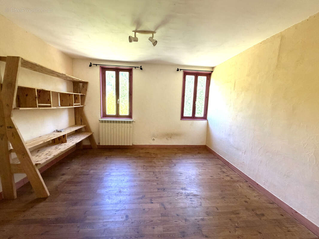 Maison à SAINT-DIERY