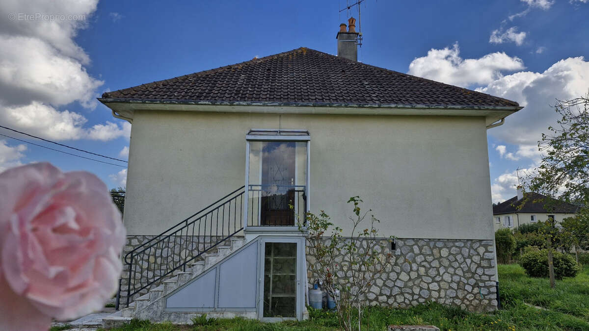 Maison à VIBRAYE