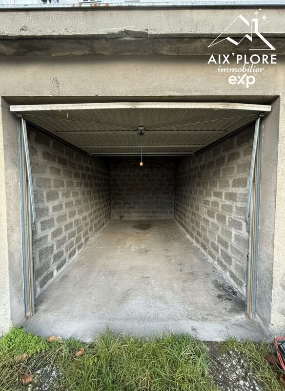 Parking 16 m² à Chambery  - photo 3