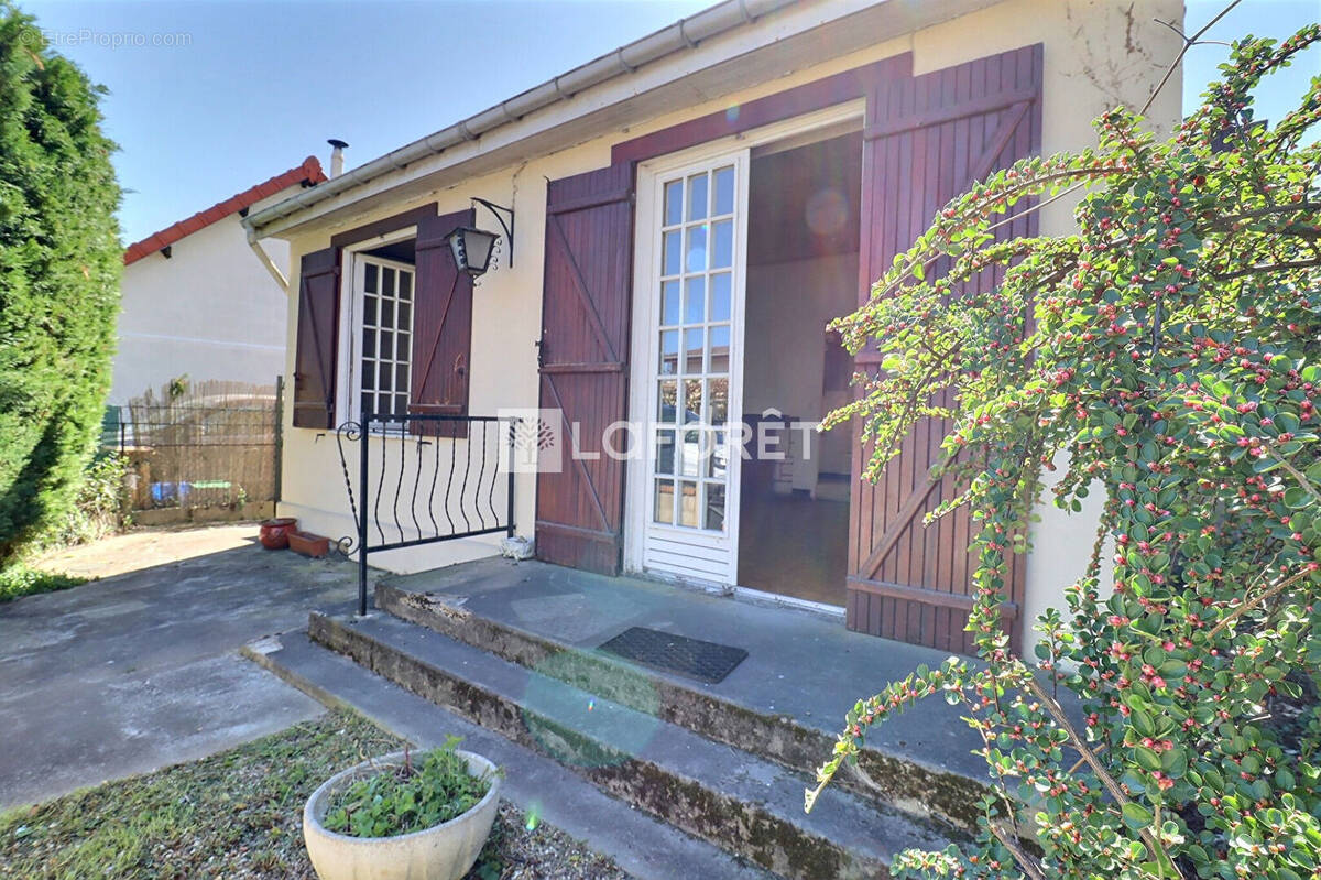 Maison à VITRY-SUR-SEINE