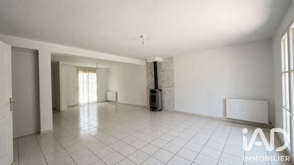 Maison 126 m² à Longjumeau  - photo 8