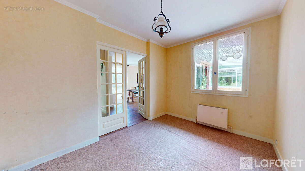 Maison à vendre Reims Lézardière, plain-pied , 3 chambres, garage, jardin - photo 9