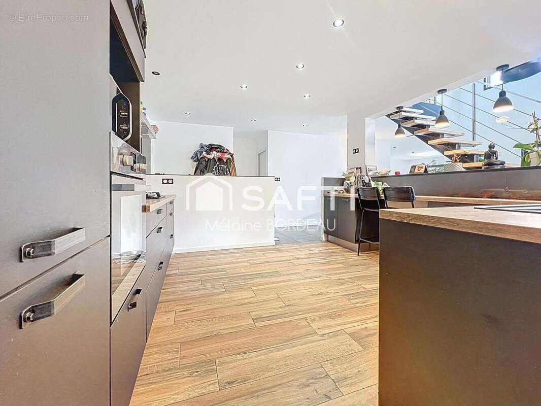 Photo 8 - Maison à LOCMARIA-GRAND-CHAMP