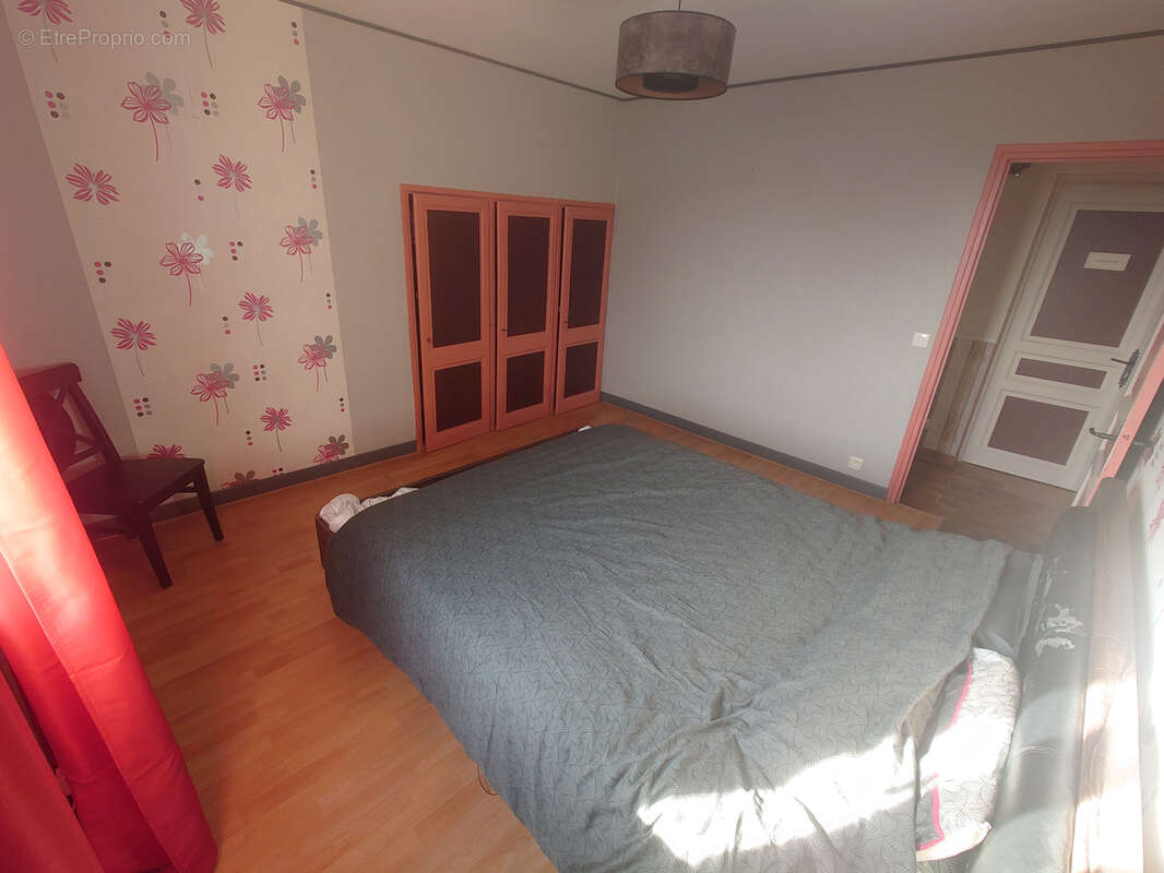 Maison à PONT-SAINT-ESPRIT