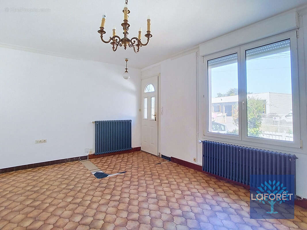 Maison La Roche-sur-yon 6 pièce(s) 90 m2 - photo 3
