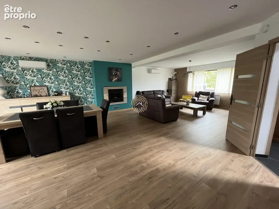 Maison 6 pièces 215 m² à vendre à Wandignies-Hamage (59870) - photo 3