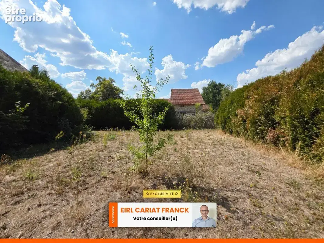 Maison en pierre de 118 m² sur étage, l’ensemble sur 910 m² de terrain clos avec des dépendances : - photo 16