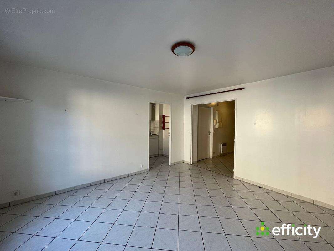 Appartement à EPERNON