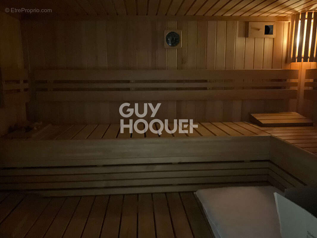 Maison à LE BLANC-MESNIL