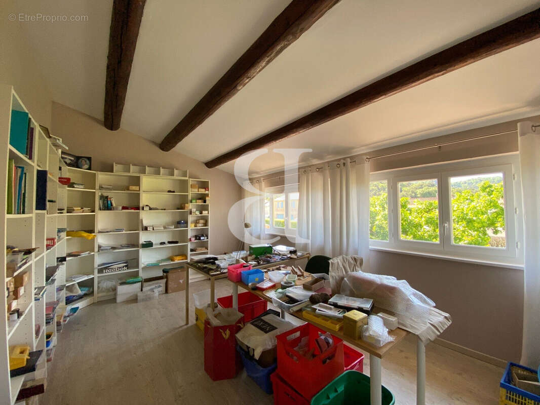 Maison à VAISON-LA-ROMAINE