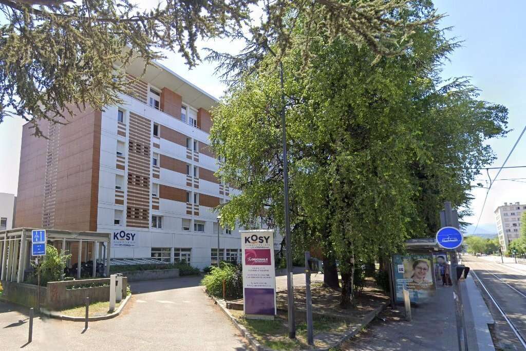 INVESTISSEMENT LOCATIF  GRENOBLE  Résidence Kosy Les Cèdres  7,58 % de rentabilité - photo 3