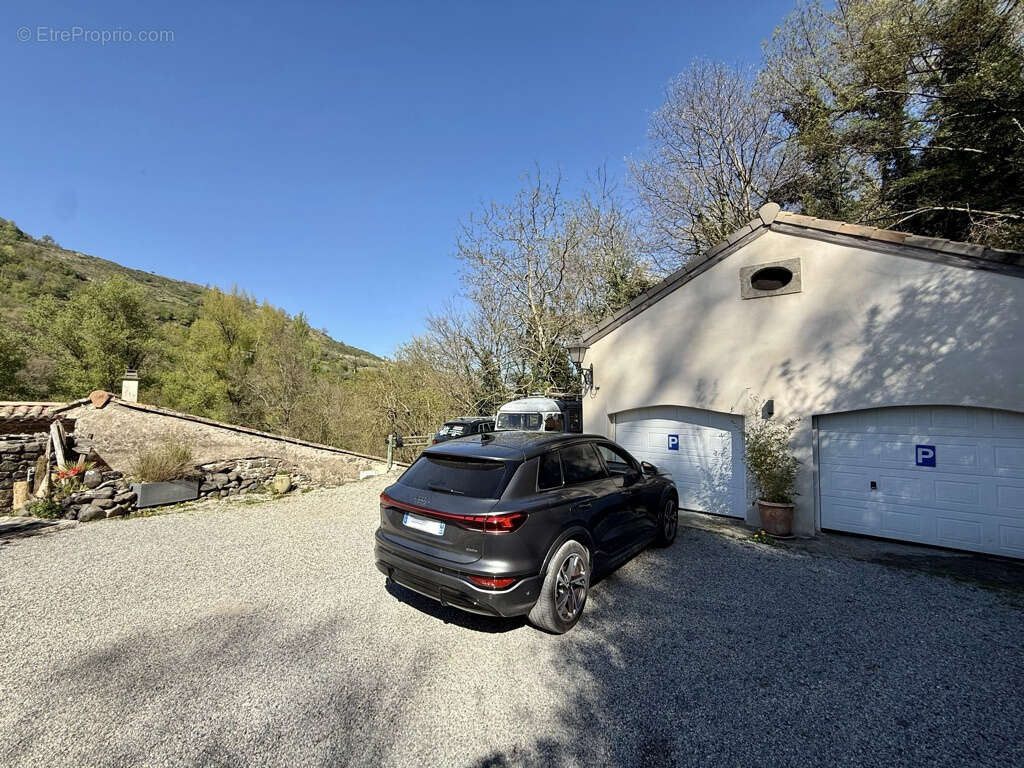 Maison à PRIVAS