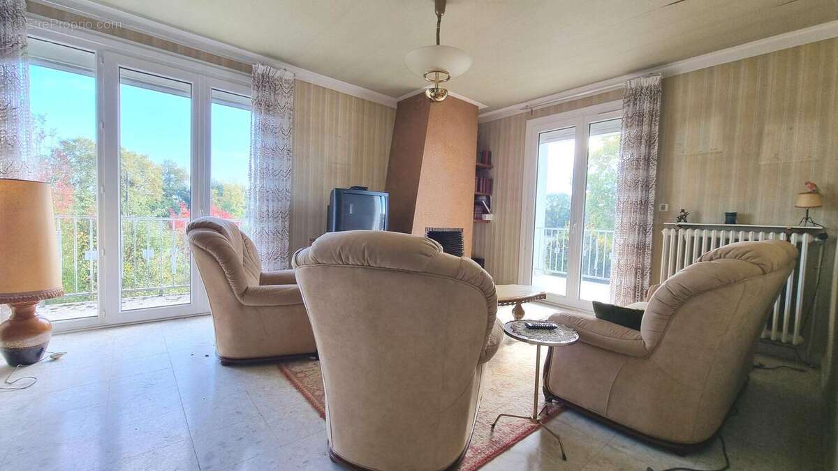 Maison à LA VILLE-DIEU-DU-TEMPLE