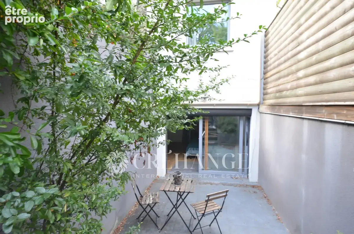 La Celle-Saint-Cloud — Maison familiale contemporaine avec piscine, hammam et jardin paysagé - photo 18