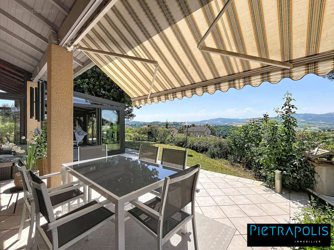 Maison 115 m² à Sourcieux-Les-Mines  - photo 6