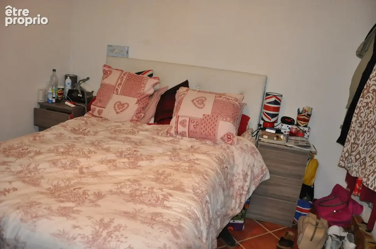 Grande maison familiale à la campagne avec 4 chambres et terrain de 3583 m2 - photo 8