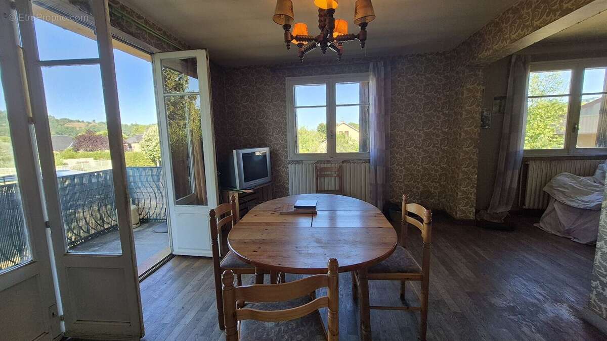 Maison à SAINT-COME-D'OLT