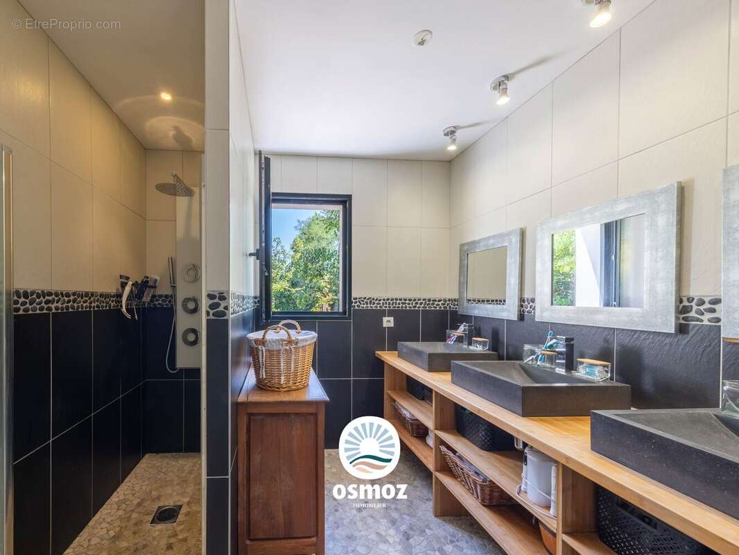 Maison 214 m² à Virson  - photo 8
