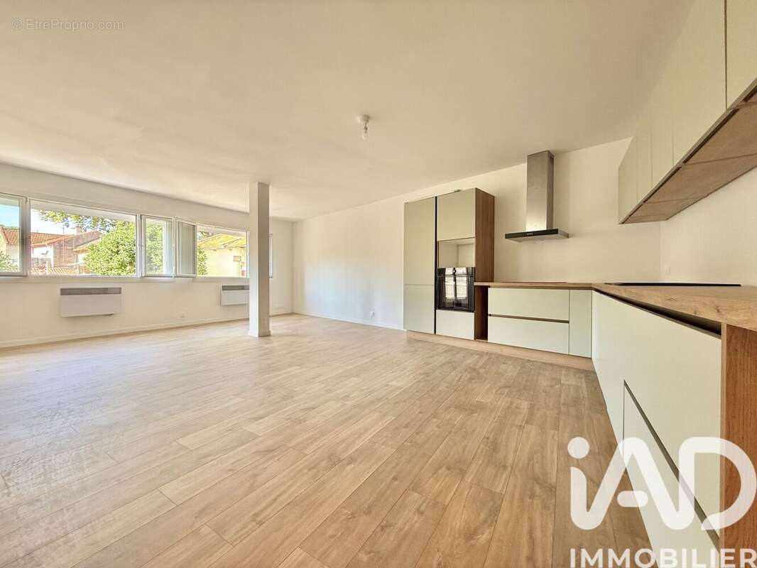 Photo 2 - Appartement à LA SEYNE-SUR-MER