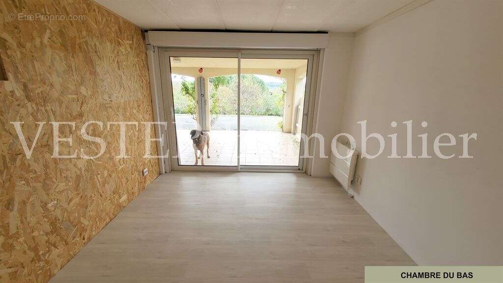 Maison à SAINT-FRONT-DE-PRADOUX