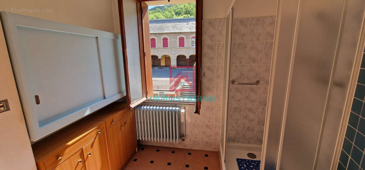 Maison à CAMARES