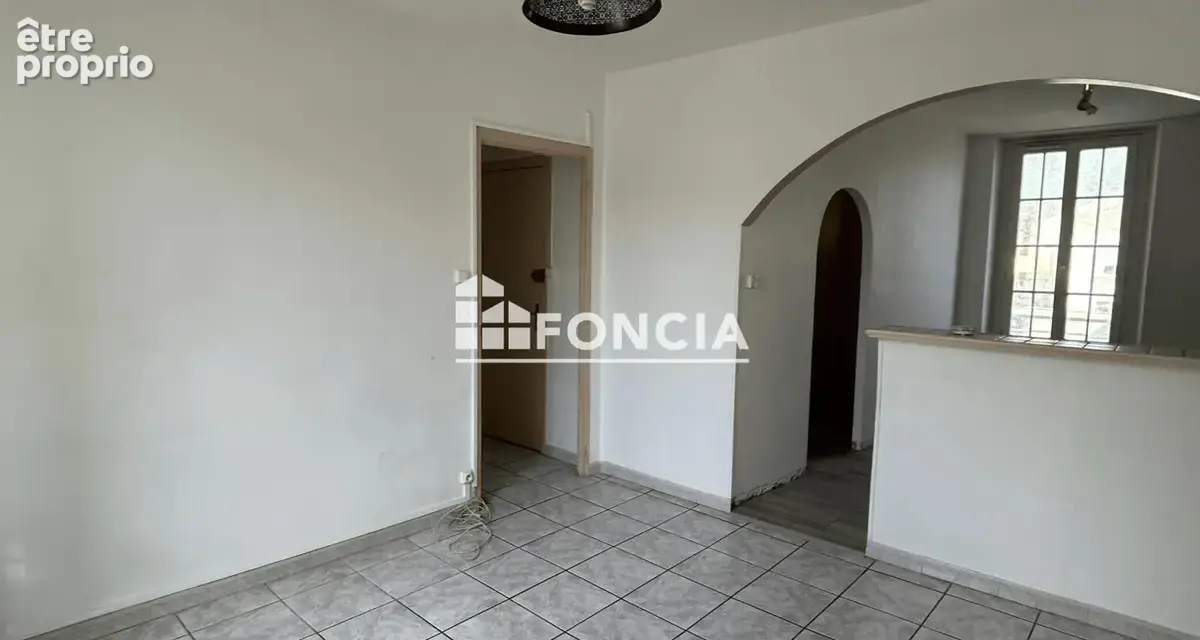 Appartement de type 3 proche gare et centre ville - photo 2