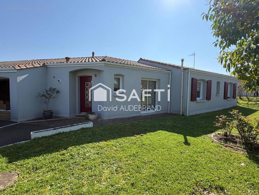 Photo 1 - Maison à ECHIRE