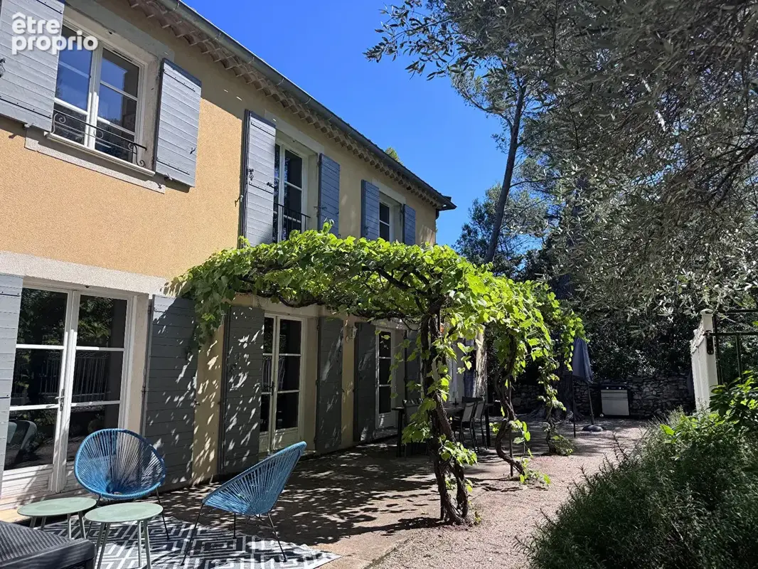 Photo Maison à Villeneuve-Les-Avignon au prix de 600 000€