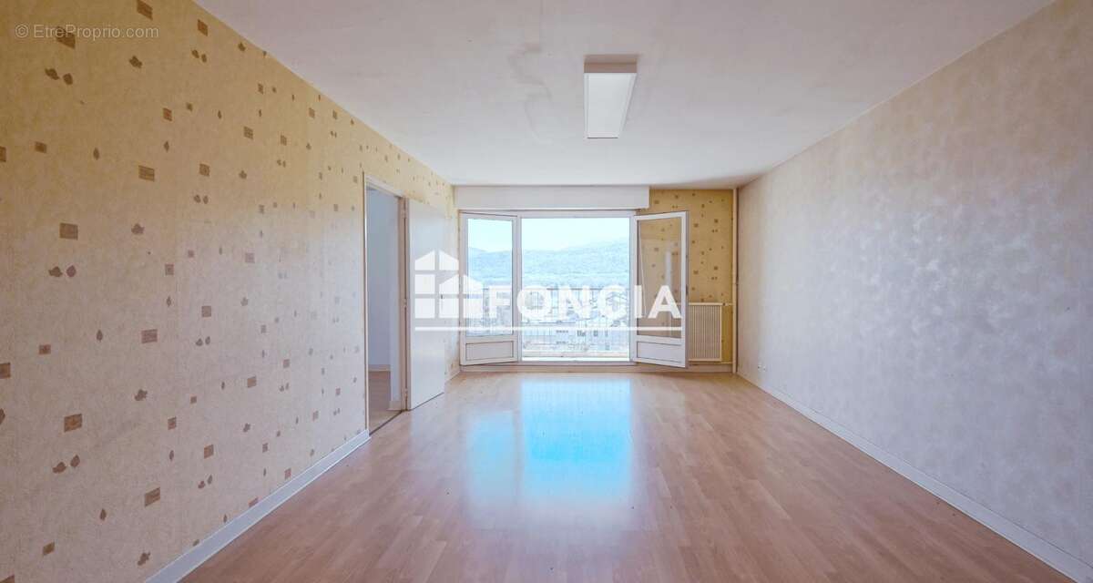 Appartement à MONTMELIAN