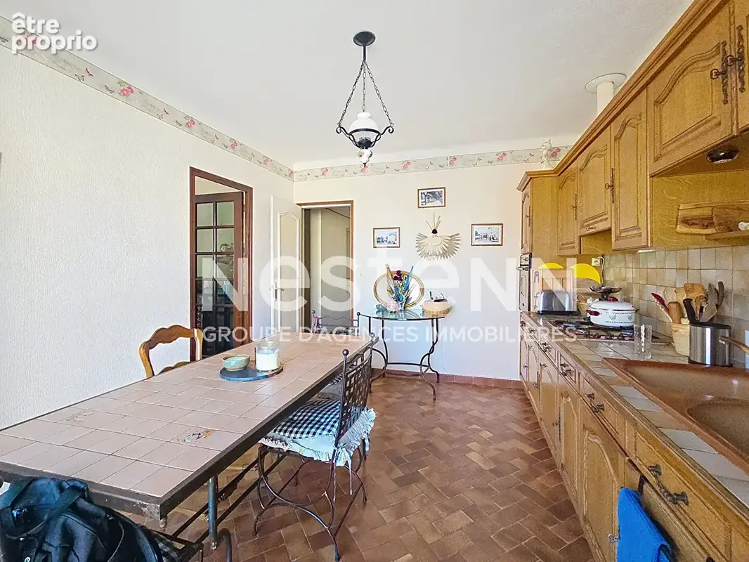 Maison de plain-pied, 110 m² ,Terrain de 600 m² , Garage et atelier - photo 3