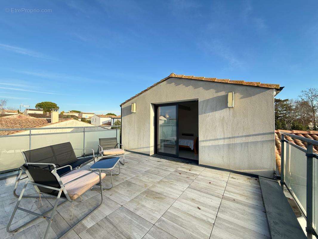 Maison à SAINT-SULPICE-DE-ROYAN