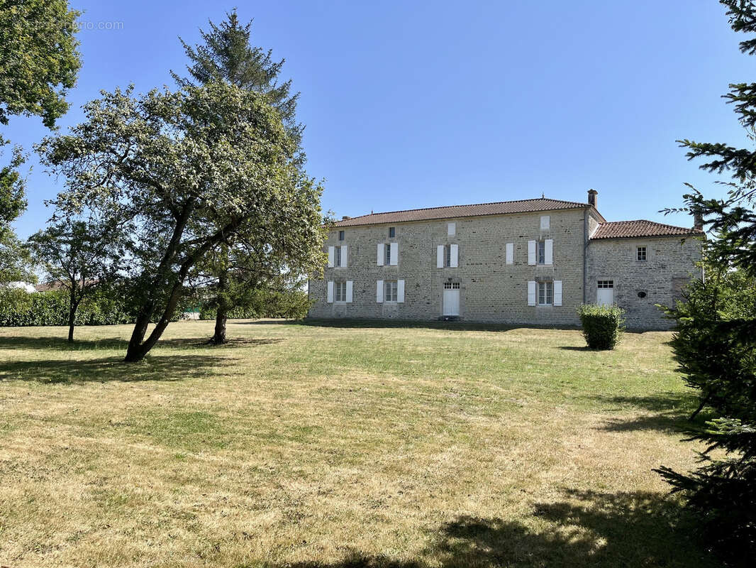 Maison à SAINT-GROUX