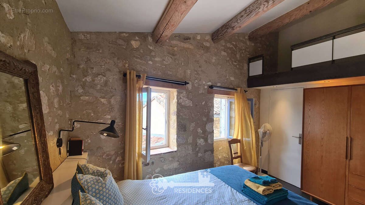 Maison à UZES