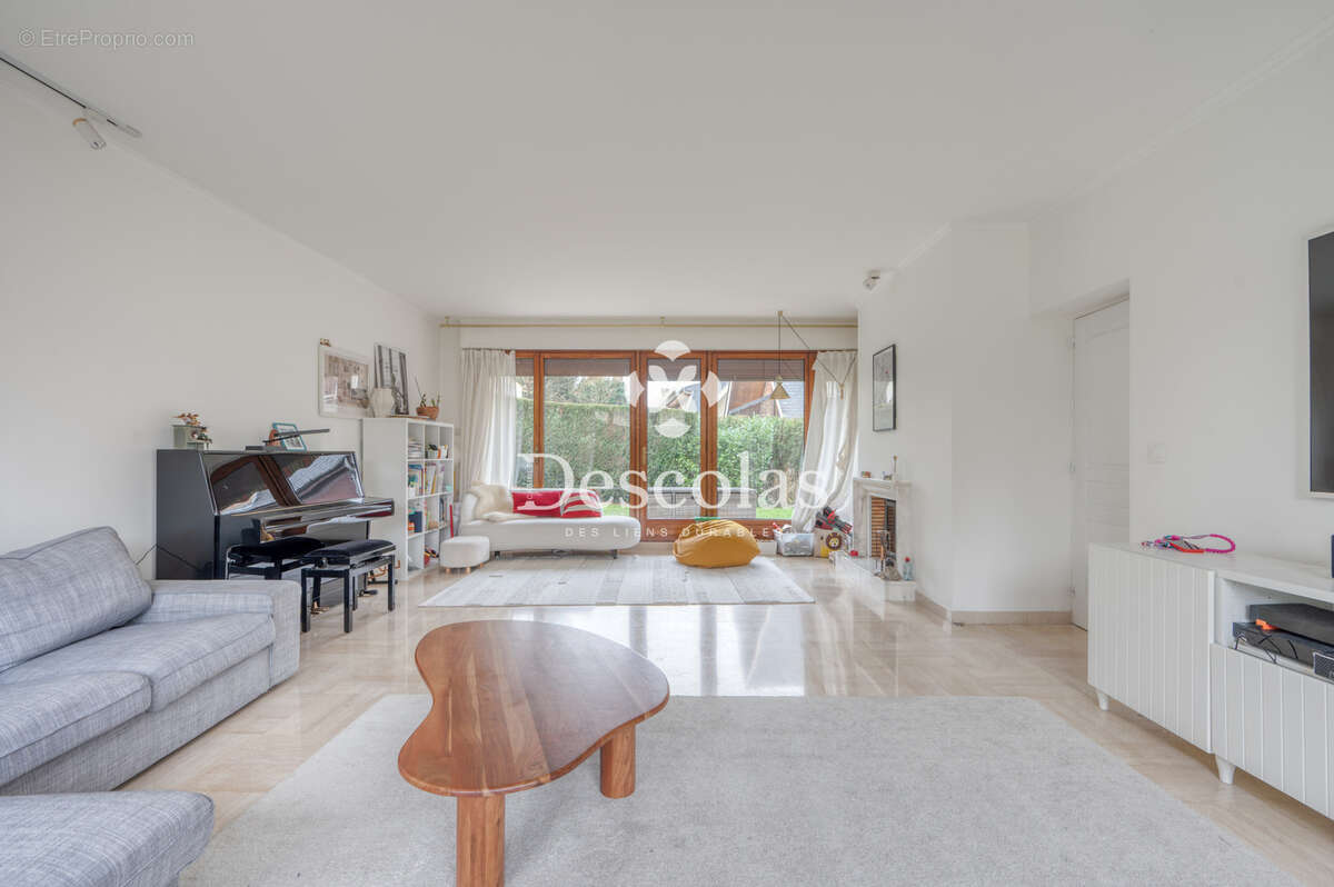 Maison à L'ETANG-LA-VILLE