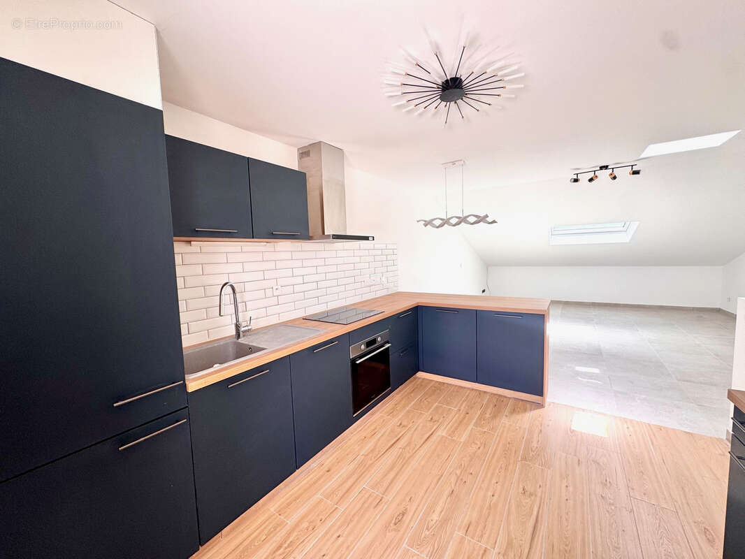 Appartement à VAISON-LA-ROMAINE