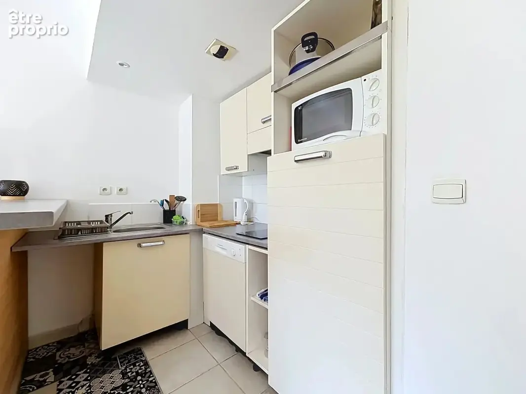 Cannes : 3 pieces en parfait etat avec parking prive - photo 5