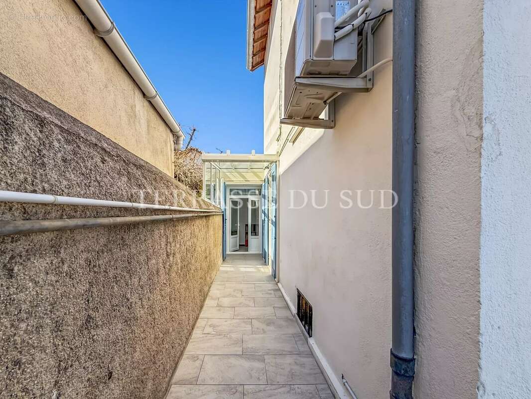 Maison à MARSEILLE-8E