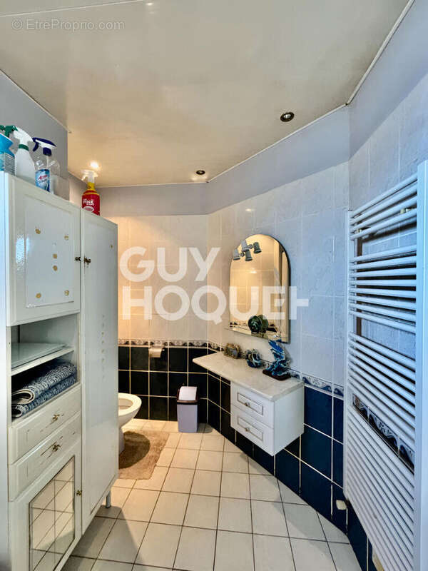 Maison à VAULX-EN-VELIN