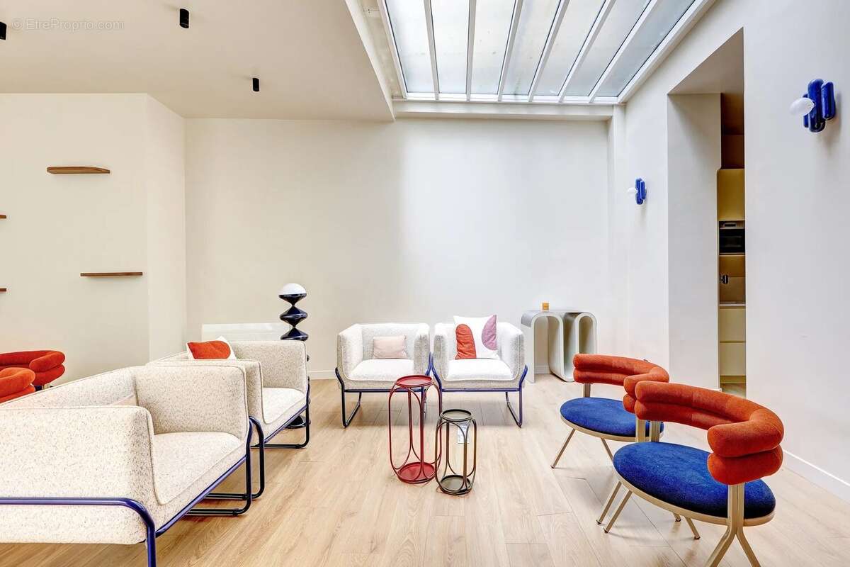 Paris 8e – Parc Monceau  77m² – Idéal Habitation ou Kiné / Profession Libérale - photo 6