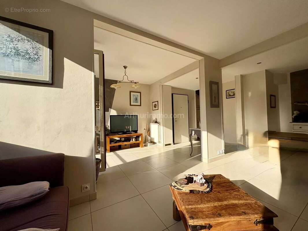 Appartement à MEYLAN