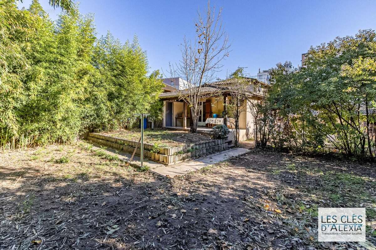 Maison à VILLEFRANCHE-SUR-SAONE