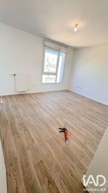 Appartement 45 m² à Villeneuve-Saint-Georges  - photo 7