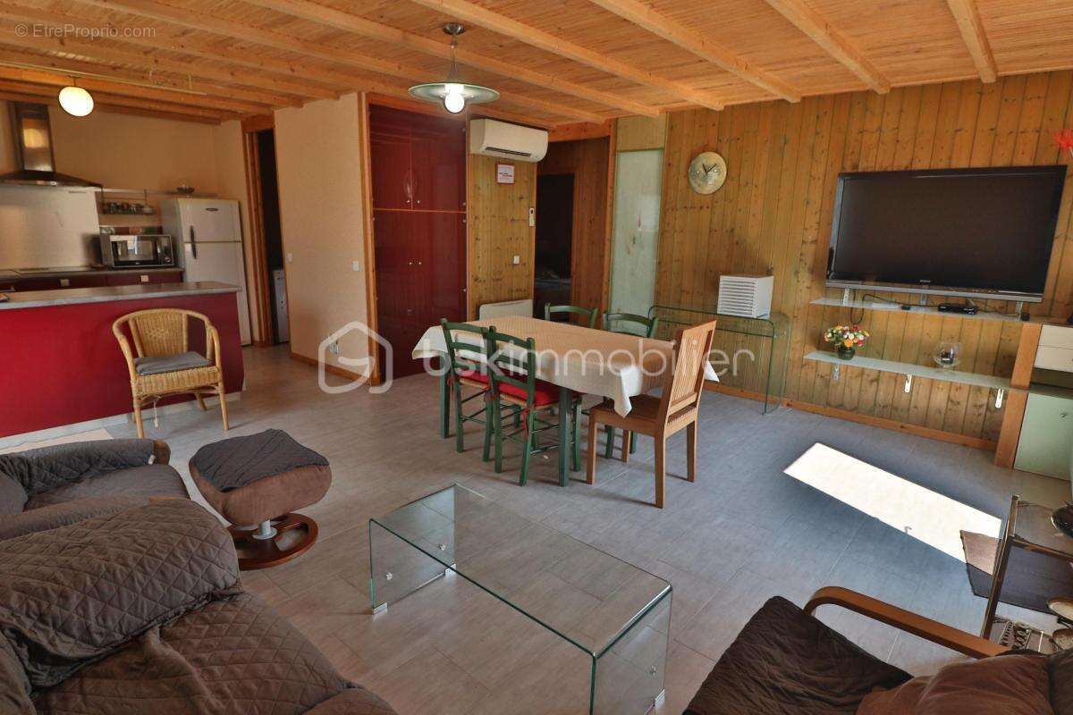 2 maisons individuelles mitoyennes sur 815m² de terrain - photo 7