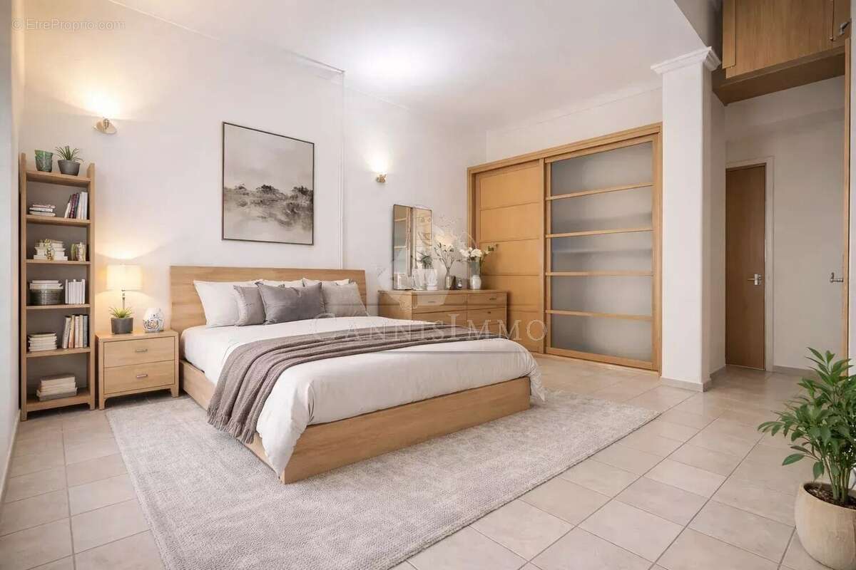 Appartement à SAINT-RAPHAEL