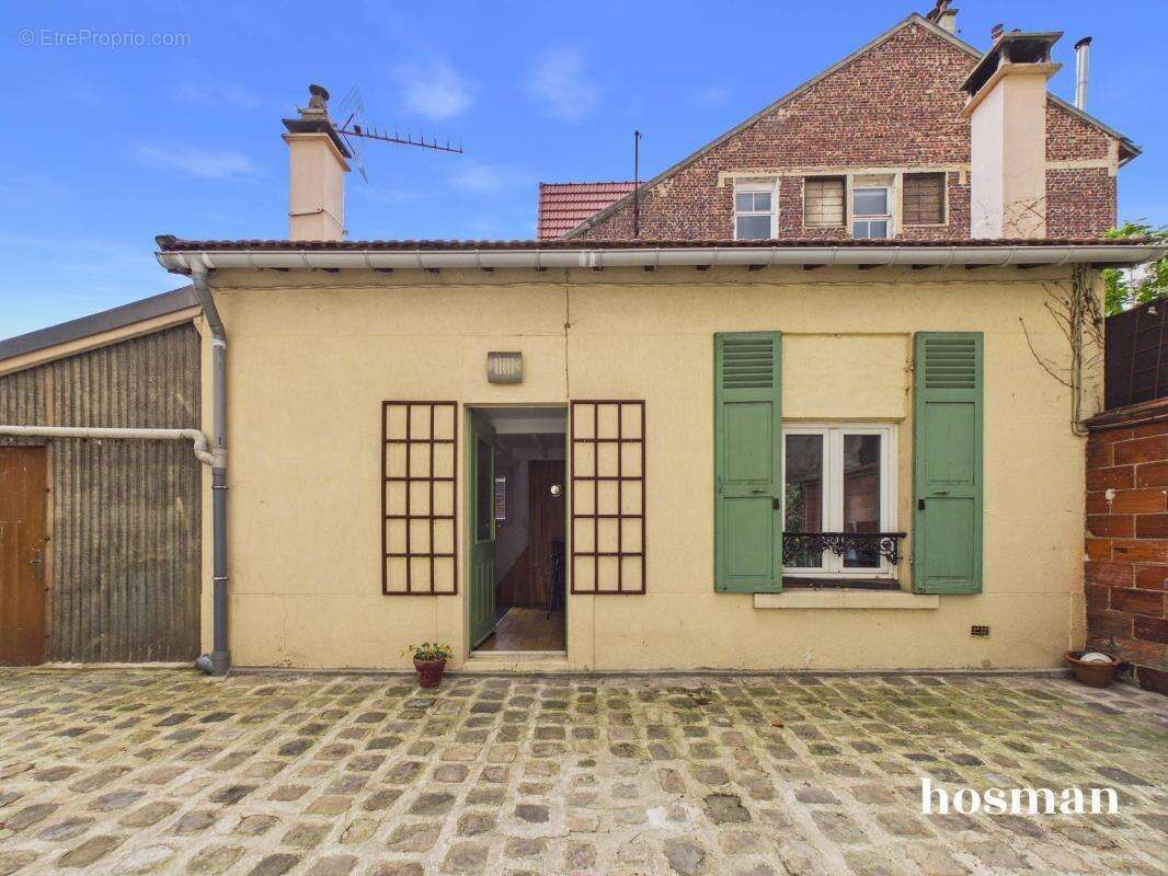 Maison à IVRY-SUR-SEINE