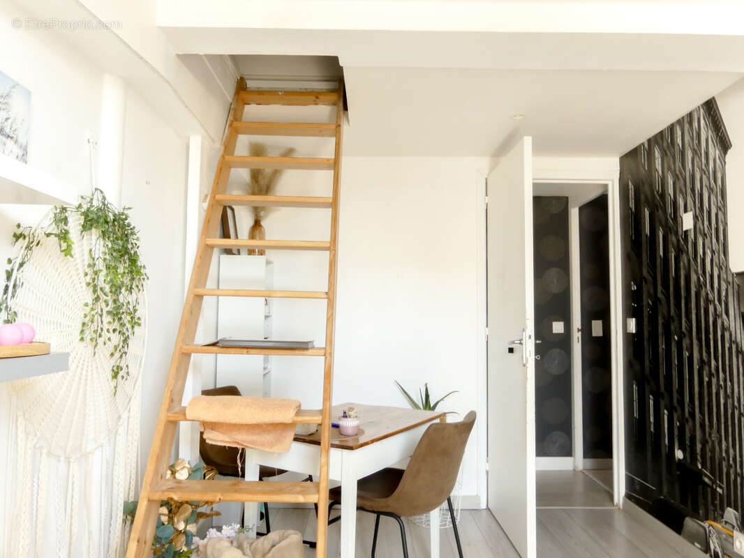 Maison de bourg rénovée avec atelier de 65 m2   Le Louroux-Béconnais - photo 17