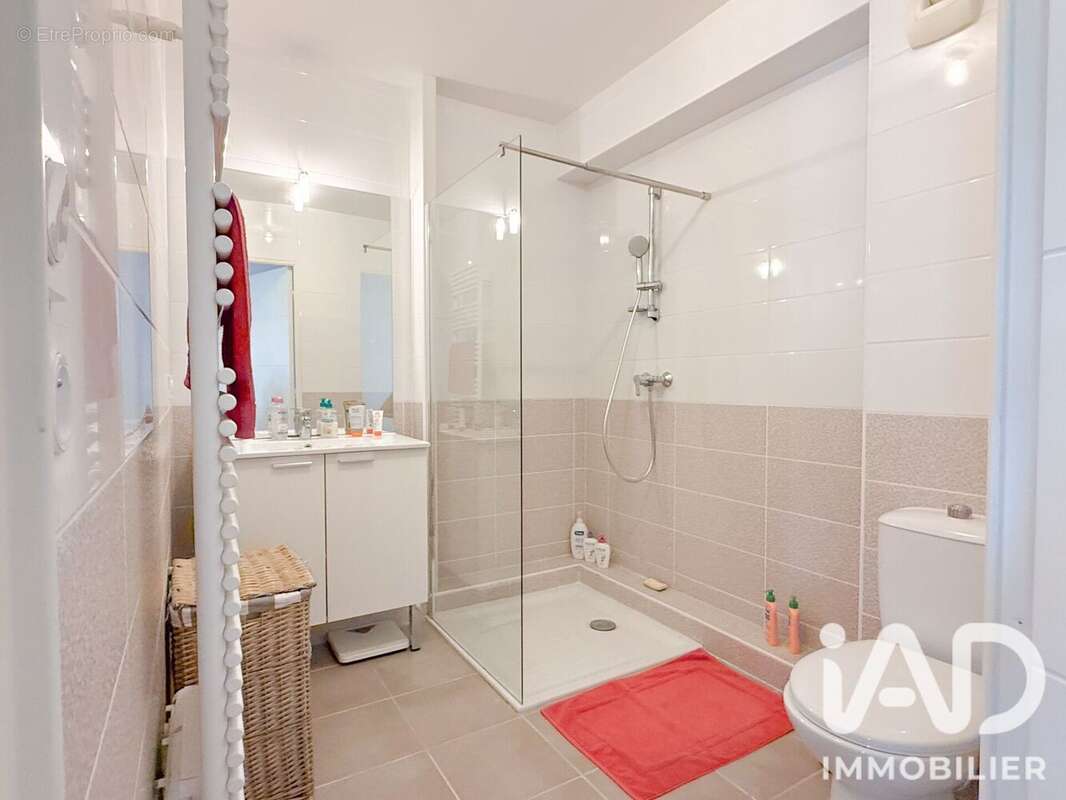 Photo 5 - Appartement à SAINT-MAXIMIN-LA-SAINTE-BAUME